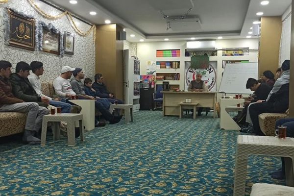 Şemseddin hocamızın dersine katıldık.