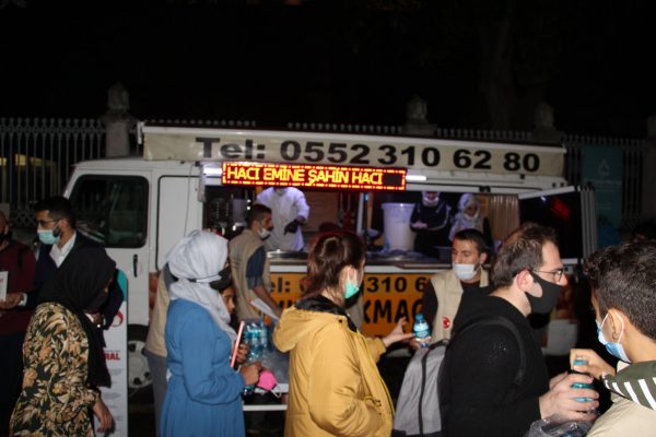 AYASOFYA TATLI SU VE KİTAP DAĞITIM PROGRAMI.