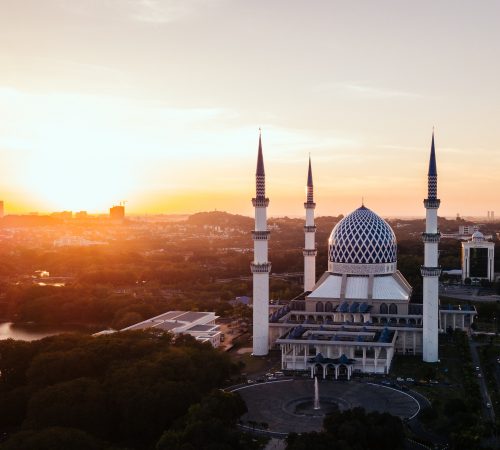 fahrul-azmi-vR-Nb0bncOY-unsplash